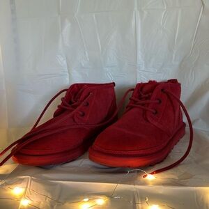 Womens/8- UGG Red Shearling Boots
